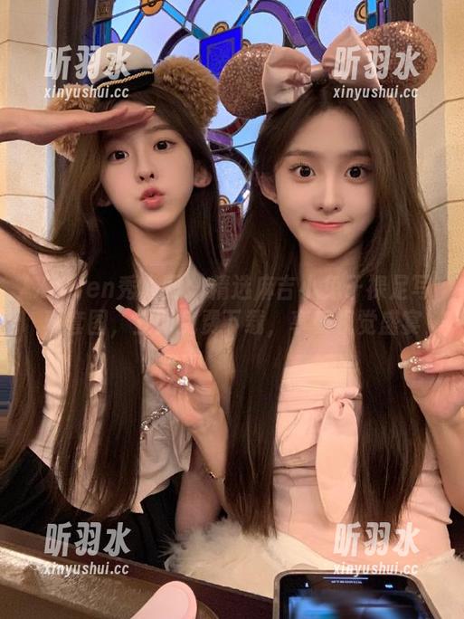 Xiuren秀人网 - 精选麻吉小兔子裸足写真套图，立即免费下载，享受视觉盛宴