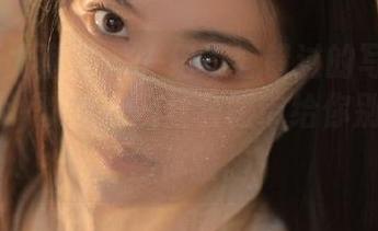 YouMi尤蜜荟 - 一组不容错过的写真美图，Lucky沈欢欣灰丝套图带给你别样的惊喜体验。