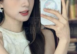 YouMi尤蜜荟 - 周于希婚纱写真集分享：与爱同行，记录每一刻幸福的时光