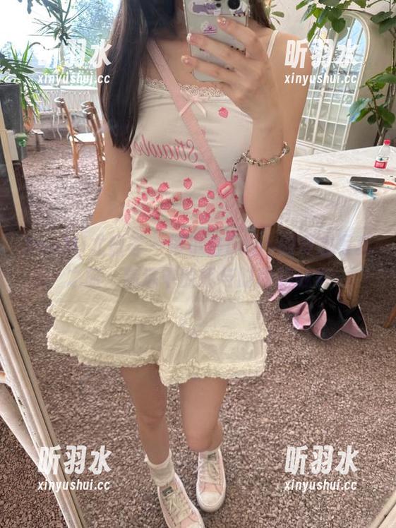 YouMi尤蜜荟 - 樱小白baby的皮衣写真之旅：精选中的我与时尚的战争