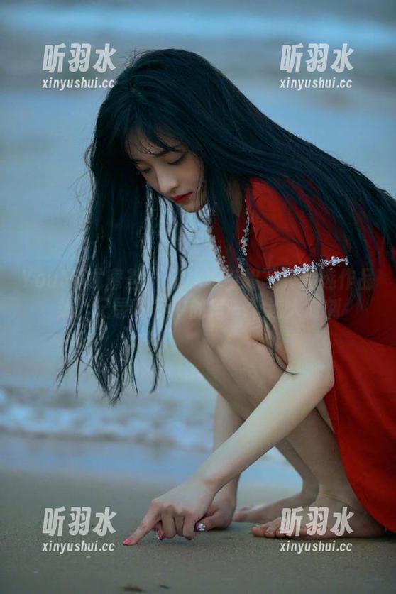 YouMi尤蜜荟 - 田冰冰空姐写真精选作品集：记录飞行中的每一个迷人时刻