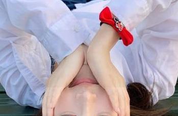beautyleg - 说说Abby的职业装，摄影图库里的作品让你赞叹不已！