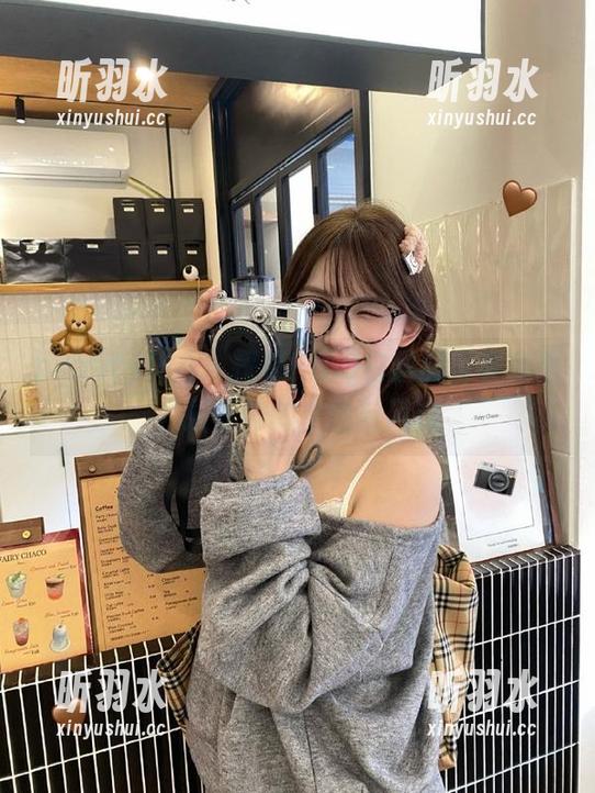 beautyleg - 探秘PinQ白丝的写真美图，展现她的个性与风格