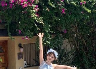 beautyleg - 重磅更新！黄苇萱白丝作品集带你邂逅别样的浪漫风情