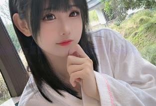 时尚旗袍cos盛宴，miko酱吖最新更新洛天依风格写真