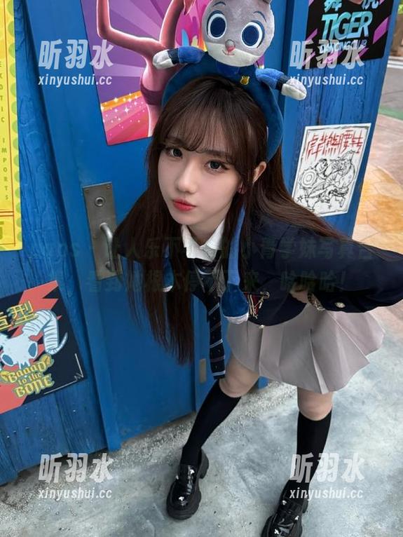pans-小青 pans - 让人乐不可支的小青学妹写真合集,看到她根本停不下来,哈哈哈!
