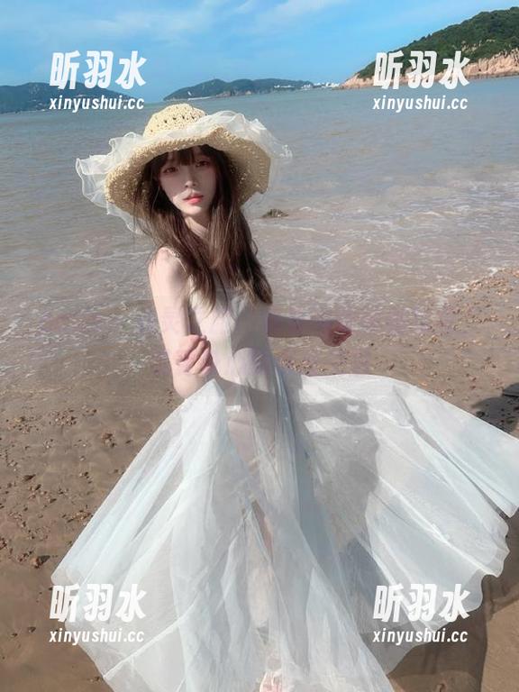 pans-淘淘 pans - 心灵之旅:观看淘淘瑜伽写真,感受身心的深度交融