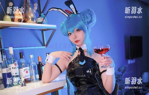 深入探索高清yuuhui玉汇蓝白条少女写真资源，定格梦幻瞬间！