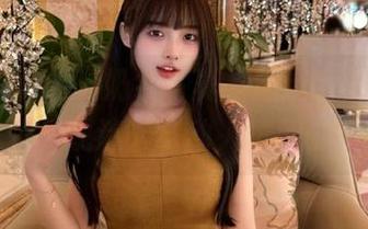 丽柜 - Amily奶牛写真，精选套图为你呈现迷人与动人瞬间