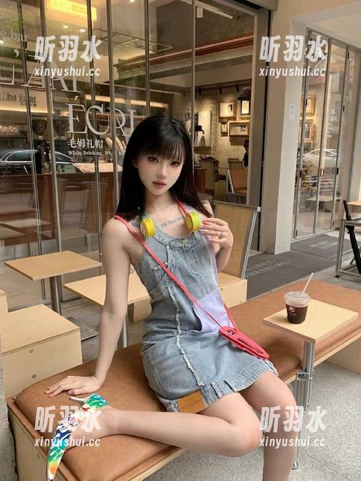 丽柜 - 美丽不止一瞬间：xilly套装原图与壁纸全新上线