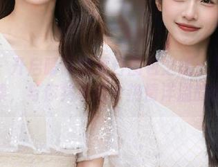 丽柜 - 开启晴晴的夏日图包之旅：精美写真合集，与你共享这个热情洋溢的季节！