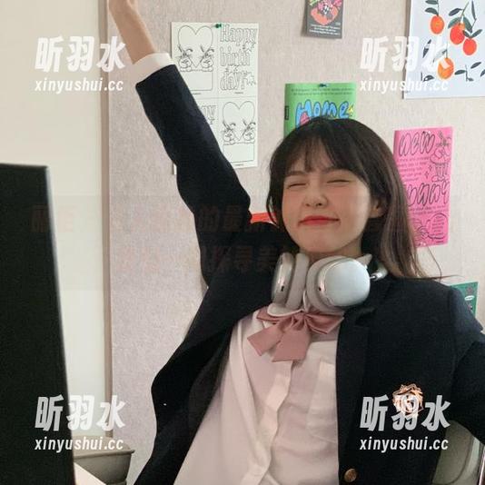 丽柜 - 令人惊艳的最新钟晴油亮套图，让我们一同探寻美的奥秘。