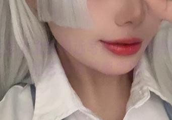 来自九言太太的精选写真：超越摄影界限的艺术与情感之旅