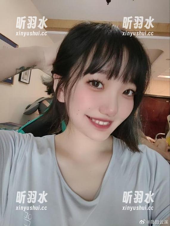 云溪溪奶桃的原创作品：原图中的白娘子&青蛇之美