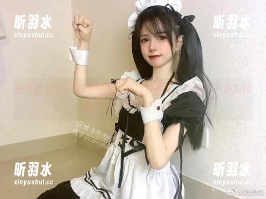 探寻倦倦喵JK书包中的奇妙图包合集，这里有不为人知的少女心与梦幻瞬间！
