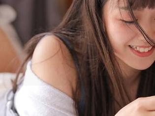 来自兔玩映画的水手服写真，照片中的少女心你绝对无法抗拒