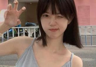 把夏日白丝的高清写真下载带回家，兔玩映画为你呈现清新夏季风情