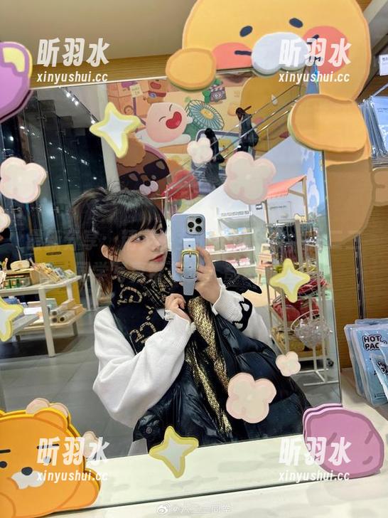 最新分享：精灵少女的不可思议，六二二同学写真带你步入奇幻旅程！