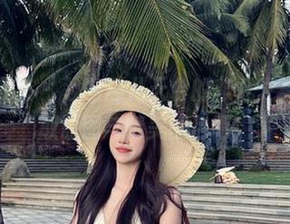 南国足艺 - 领略静儿天台的非凡之美，获取原图与精美图包吧！