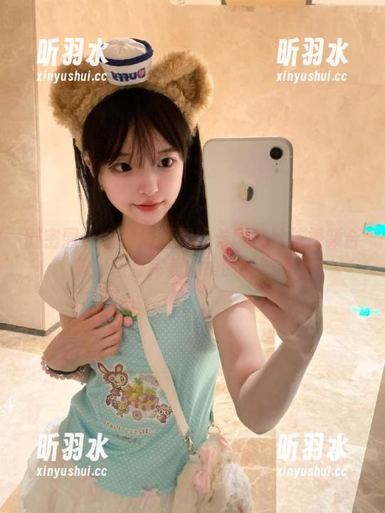 微密圈 - 免费下载周妍希肉色丝袜视频合集，感受完美曲线的视觉盛宴