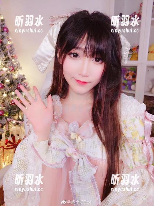 探索啾小妍Deer和服的韵味，独家在线图集分享
