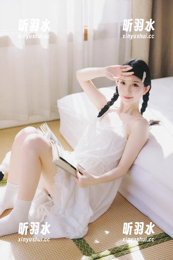 嗲囡囡 - Misty萌晰御姐写真合集：探索女性独特魅力与自信