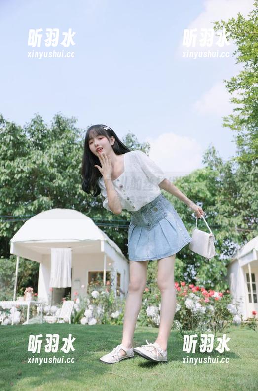 嗲囡囡 - 走进爱丽儿的丝袜世界：图库中的作品让你重新定义美感