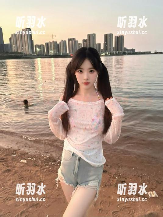 嗲囡囡 - 线上发布赵艺璇眼镜写真，尽情欣赏她的美图与风格
