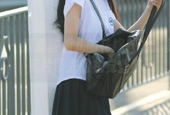 嗲囡囡 - 探索陈媚儿的花嫁魅力：美图与照片带来的视觉盛宴