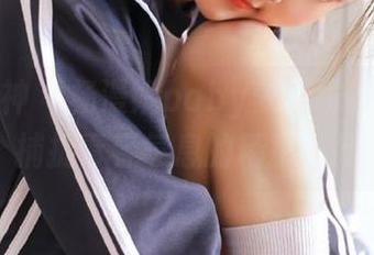 头条女神 - 杨漫妮baby萝莉写真原图：捕捉青春气息的精彩作品