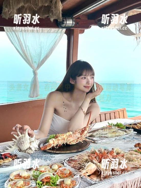 头条女神-莫晓希 头条女神 - 在网盘中发现莫晓希运动写真,感受动态之美与时尚魅力
