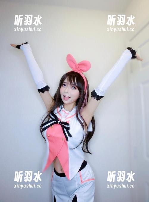 奈汐酱Nice优雅连衣裙图包，分享她风格背后的秘密与灵感！