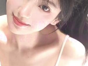 微密圈 - 惊艳登场的最新图册，好H好女杀手毛衣带来别样的时尚体验