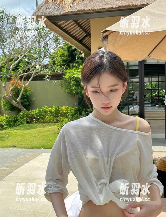 尤果网 - 解锁Maggie的温柔气质：写真合集网盘打包，无限量欣赏她的魅力