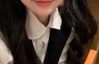 尤果网 - 探秘张馥棋护士写真图包，福利满满，不看绝对后悔！