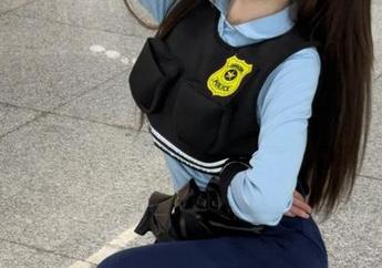 尤蜜荟 - 发现周于希sandy泳装套图资源中的无限魅力，领略她如何诠释现代女性的性感风采！