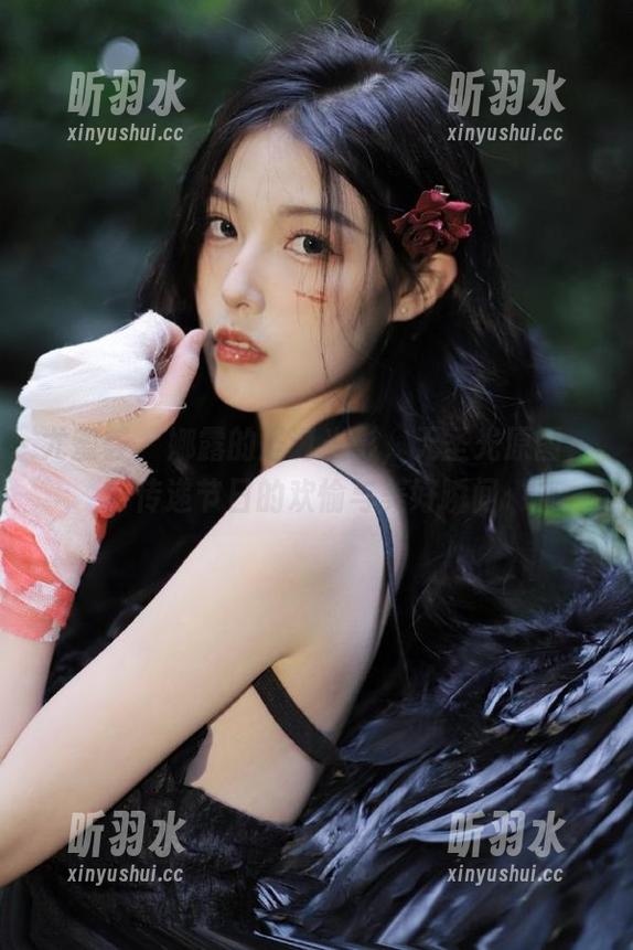 尤蜜荟 - 娜露的圣诞光影，无圣光原图，传递节日的欢愉与美好瞬间