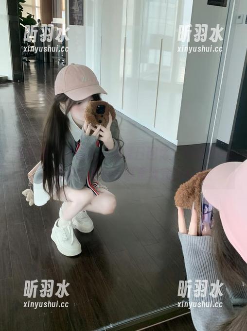 尤蜜荟 - 让你心动的夏日回忆，葛征Model私房比基尼写真重现完美瞬间
