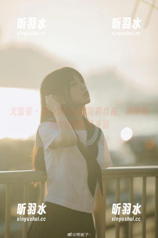 尤蜜荟 - 谭小灵办公室写真作品，演绎现代女性的职场生活