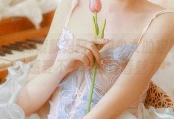 微密圈 - 探索就是阿朱啊少女的定制图集，感受不一样的青春魅力