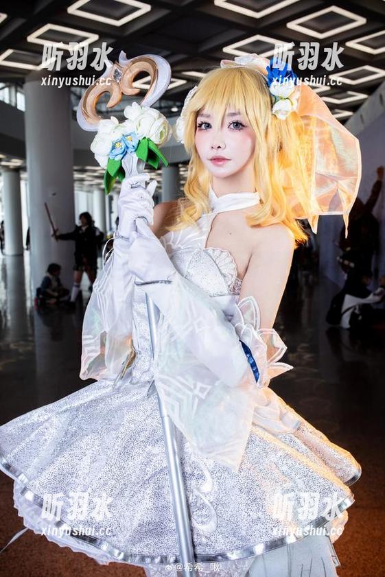 希希_啾全套碧蓝航线可畏同人旗袍写真，展现出传统与现代的完美交融