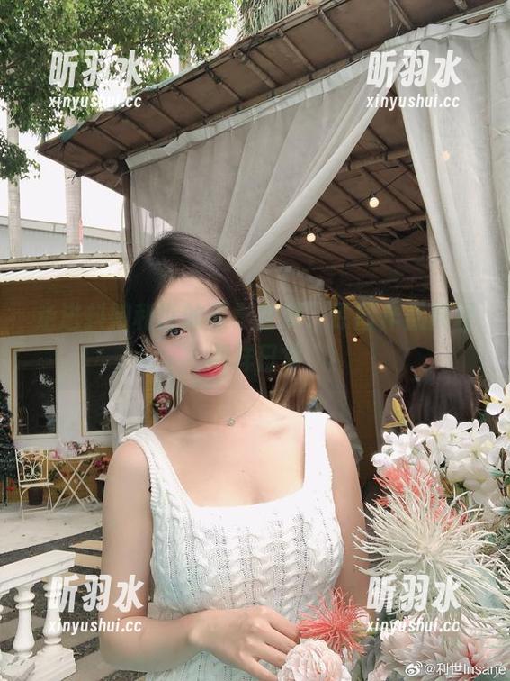走进抖娘利世的摄影世界，原图作品展现别样日常