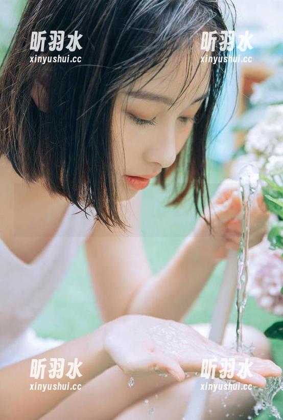 推女神 - 乔恩夕精彩套装图包精选，尽显青春活力与无限魅力！
