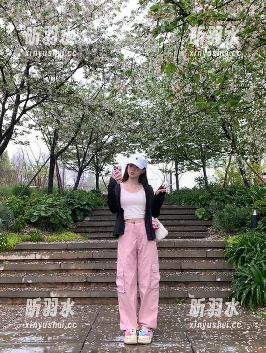 推女神 - 一起探索柠檬c_lemon的豹纹风情，全套高清原图等你来欣赏，别错过！