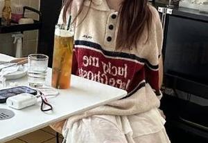 微密圈 - 发现提袜少女的私房制服作品，释放你的无限想象！