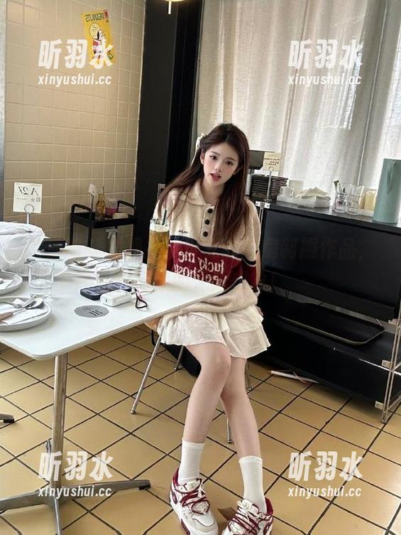 提袜少女 微密圈 - 发现提袜少女的私房制服作品,释放你的无限想象!