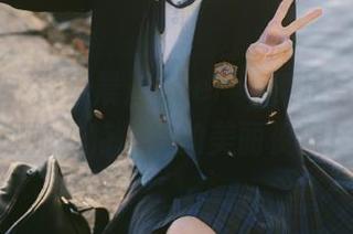 星颜社 - 探索晨晨Cherry裸足写真，获取她独特风格的美丽资源！
