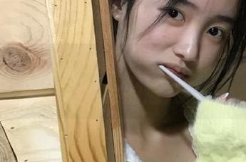 星颜社 - 袁圆美腿图包全解析：精选写真带你领略她的迷人姿态