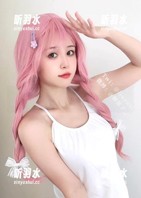 晕崽Zz梦境写真作品集：难以理解的审美，究竟是艺术还是瞎扯？