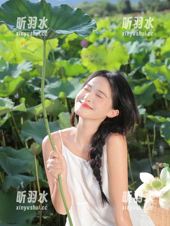 月下摄影 - 茜茜的浴室写真集，套图完美演绎什么叫‘浴室也可以充满艺术’！